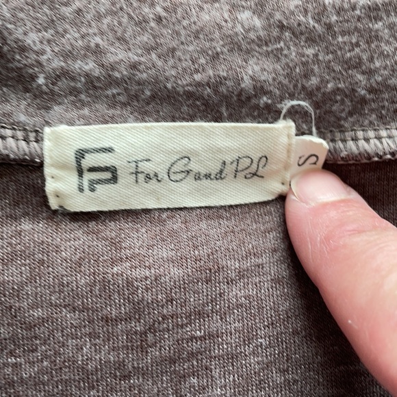 Long sleeve top - Picture 3 of 5